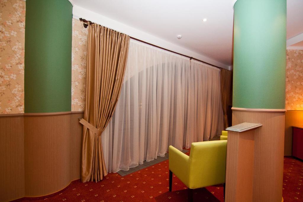 Road Star Hotel Dnipro Quarto foto